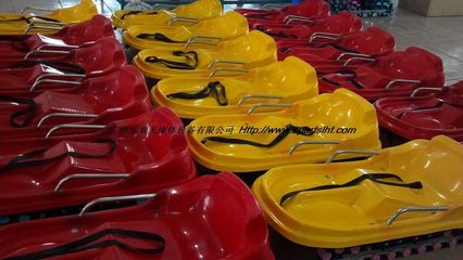 廣州樂(lè)歡天滑草器材專業(yè)制作與廠家報(bào)價(jià)